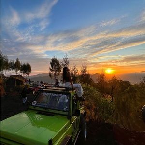 Meet your Posher, Genixx